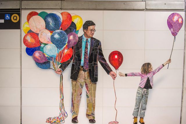 From Vik Muniz's "Perfect Strangers" at 72nd Street<br>
